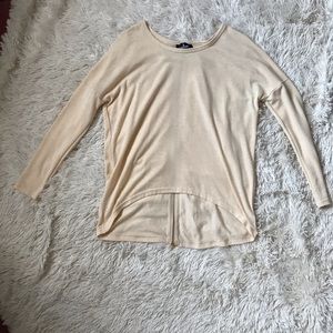 Lightweight Lulu’s Sweater with Zipper Detail